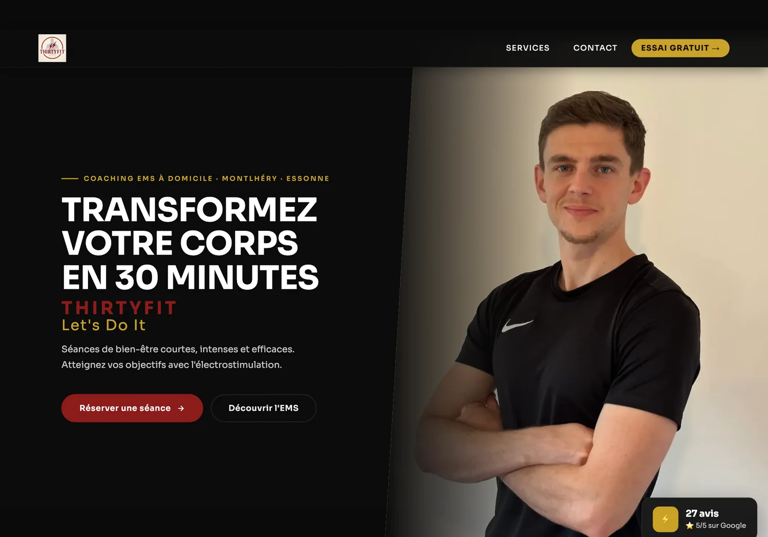 Le haut de page du site ThirtyFit, Merry Pommera en tenue de coach sur fond noir